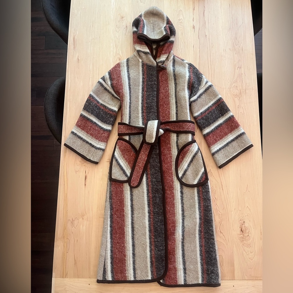 [Saks Fifth Avenue] Vintage Coat